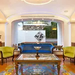 Grand La Favorita Sorrento