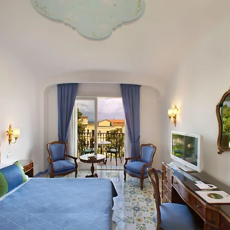Grand La Favorita Hotel 5*