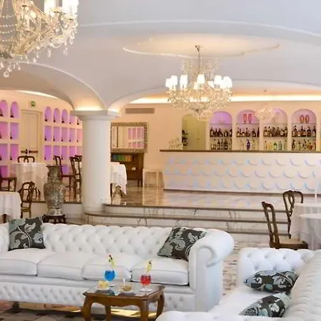 Grand La Favorita 5* Sorrente