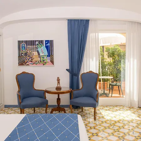 Grand La Favorita Ξενοδοχείο 5*