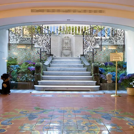Grand La Favorita Sorrento