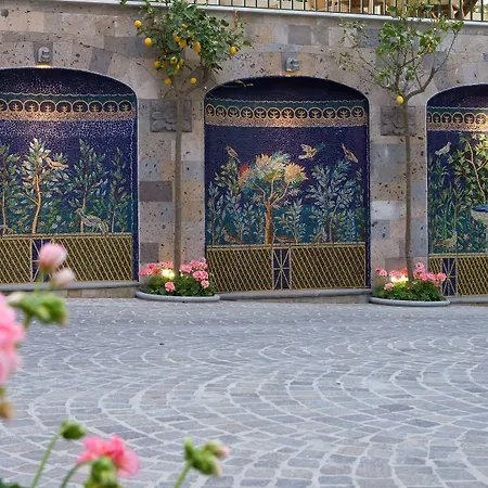 Grand La Favorita Sorrento