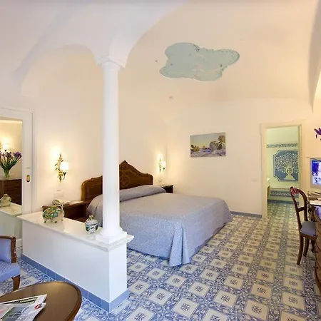 Hotel Grand La Favorita