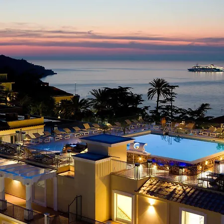 Hotel Grand La Favorita 5*