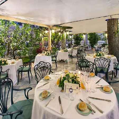 Grand La Favorita Hotel Sorrente