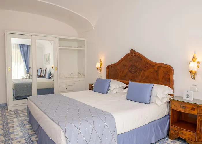 Grand La Favorita Szálloda Sorrento