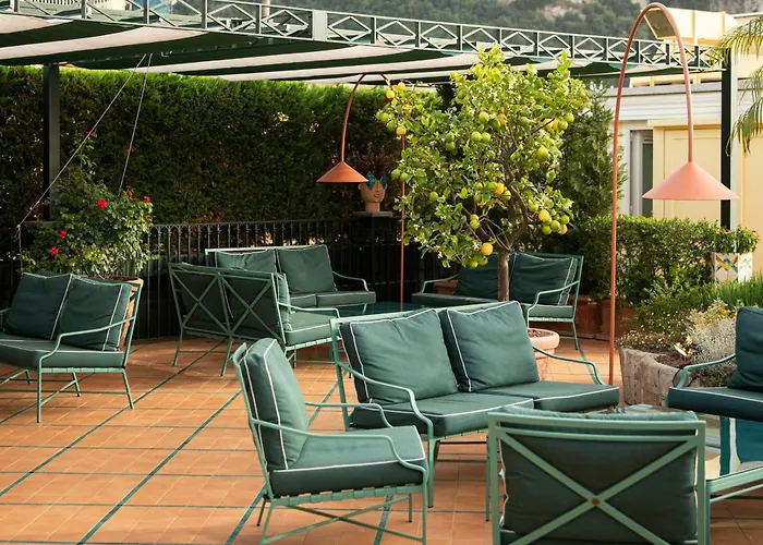 Grand La Favorita Szálloda 5*